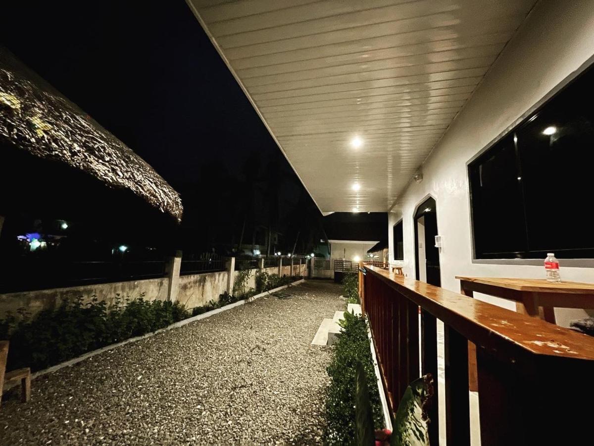 Momo Hostel モアルボアル エクステリア 写真